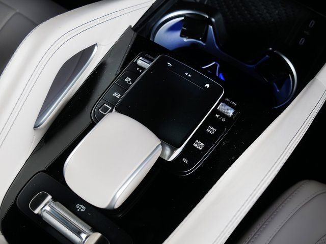 Used 2025 Mercedes-Benz GLS 63 AMG 4MATIC image 17