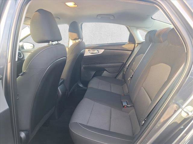 Used 2023 Kia Forte LXS image 15