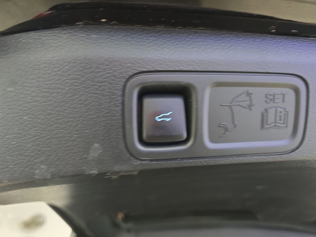 Used 2024 Ford Expedition Max XLT AWD/4WD image 16