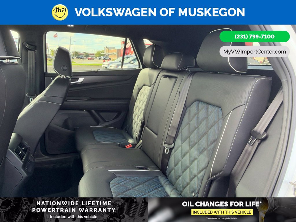 New 2026 Volkswagen Atlas Cross Sport SEL Premium R-Line AWD/4WD image 24