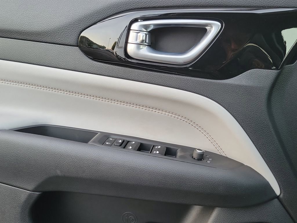 New 2026 Jeep Compass Limited image 13