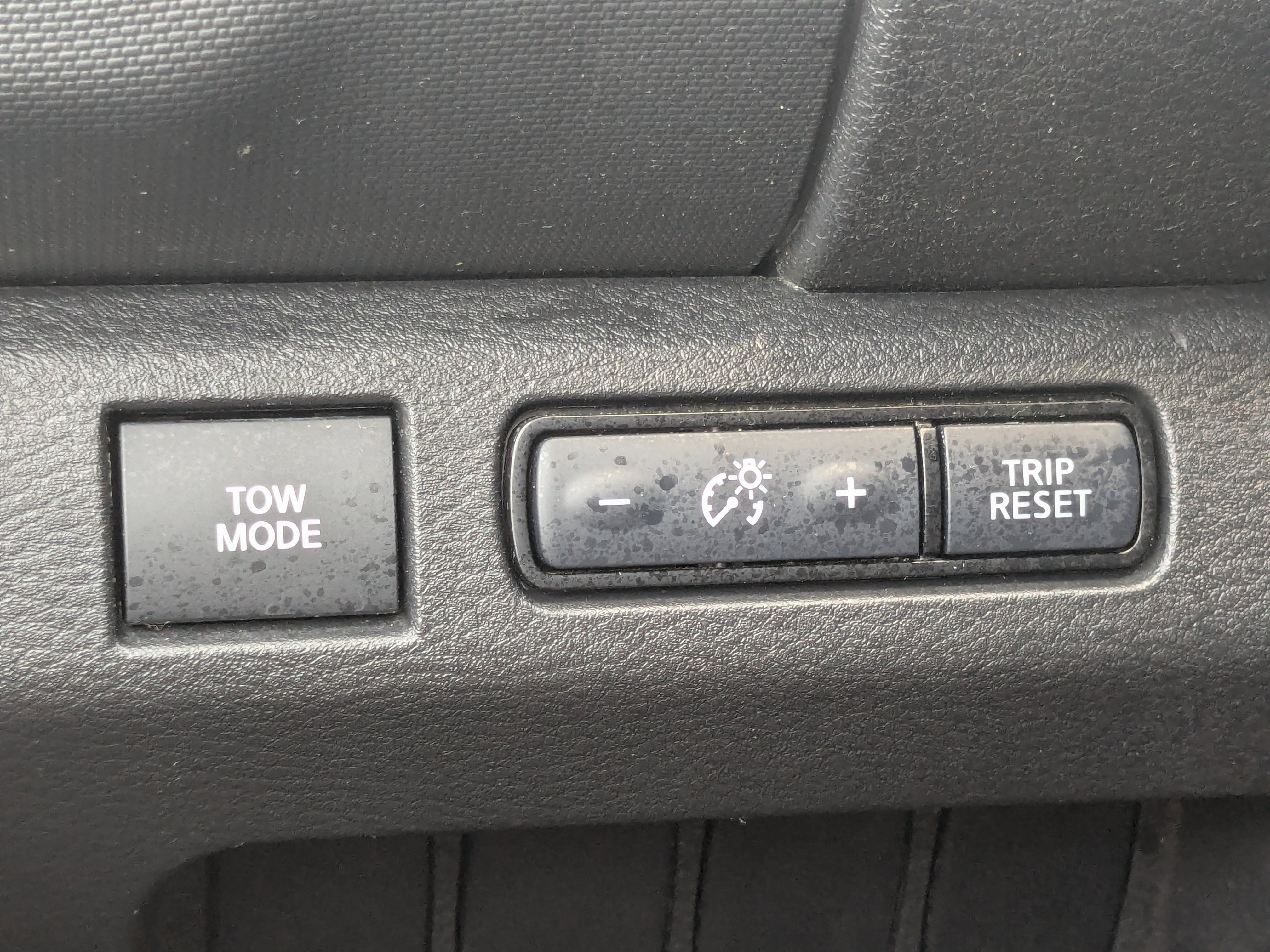 Used 2024 Nissan Frontier PRO-4X w/ Off-Road Protection Package image 30