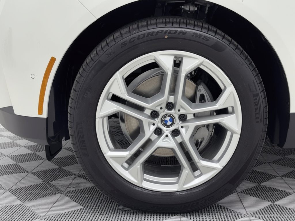 New 2027 BMW X5 xDrive40i w/ Luxury Package AWD/4WD image 13