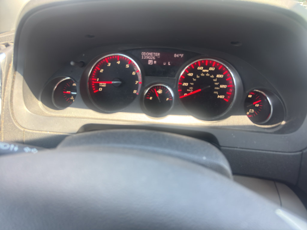 Used 2011 GMC Acadia SL w/ Preferred Package FWD image 12