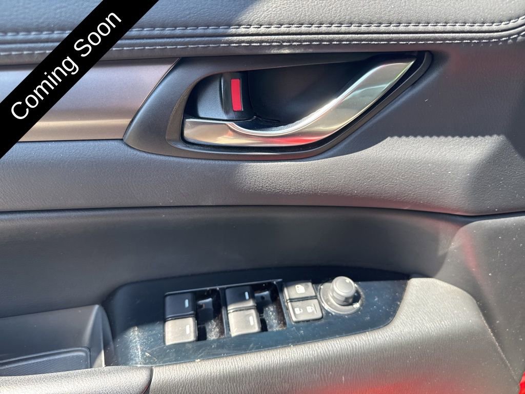 Used 2018 MAZDA CX-5 Touring w/ Preferred Equipment Package FWD image 8