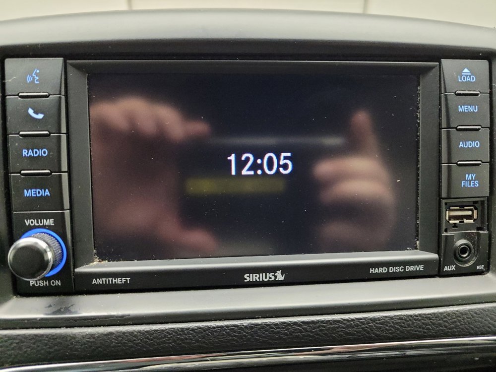 Used 2019 Dodge Grand Caravan SXT image 25