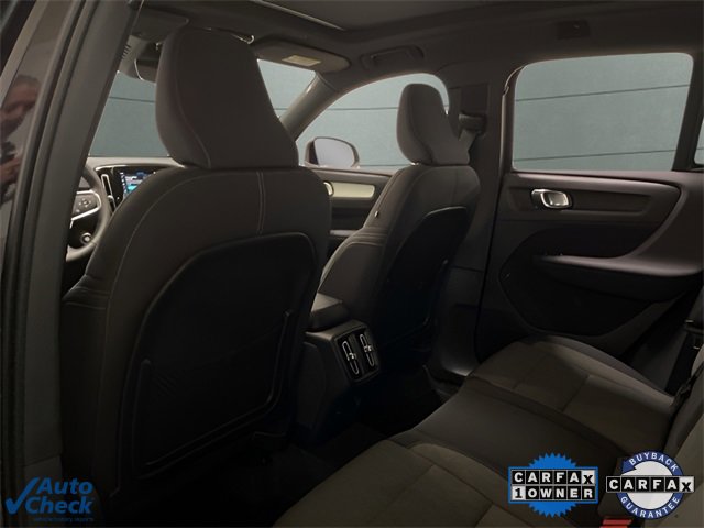 Used 2025 Volvo XC40 B5 Core image 62