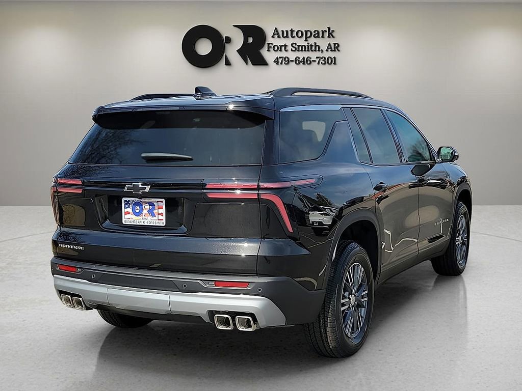 New 2026 Chevrolet Traverse LT w/ Driver Confidence Package FWD image 5