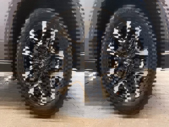 Used 2026 Honda HR-V EX-L image 25