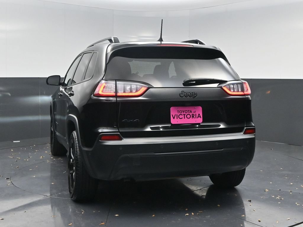 Used 2023 Jeep Cherokee Altitude Lux image 13