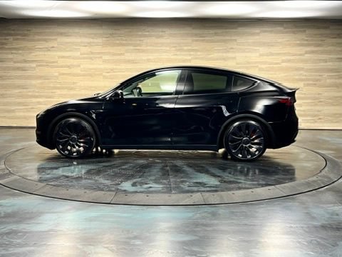 Used 2024 Tesla Model Y Performance AWD/4WD image 25