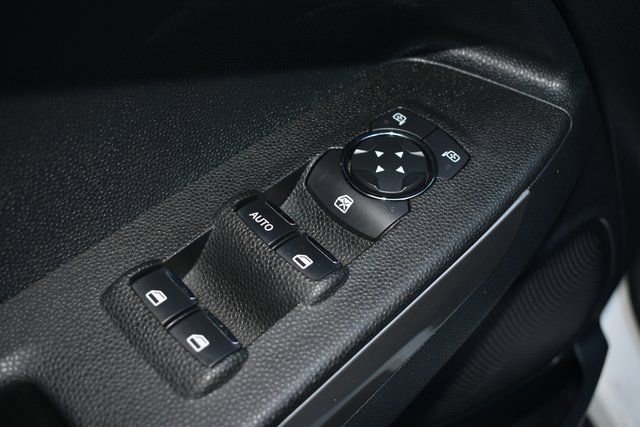 Used 2019 Ford EcoSport Titanium image 15