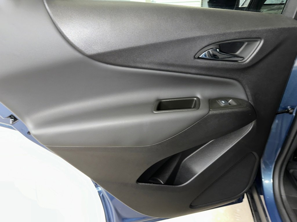 Certified 2024 Chevrolet Equinox LT w/ LPO, Floor Liner Package image 17