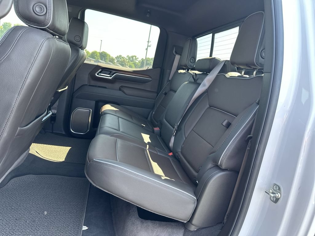 Used 2025 GMC Sierra 1500 Denali w/ Denali Reserve Package AWD/4WD image 29