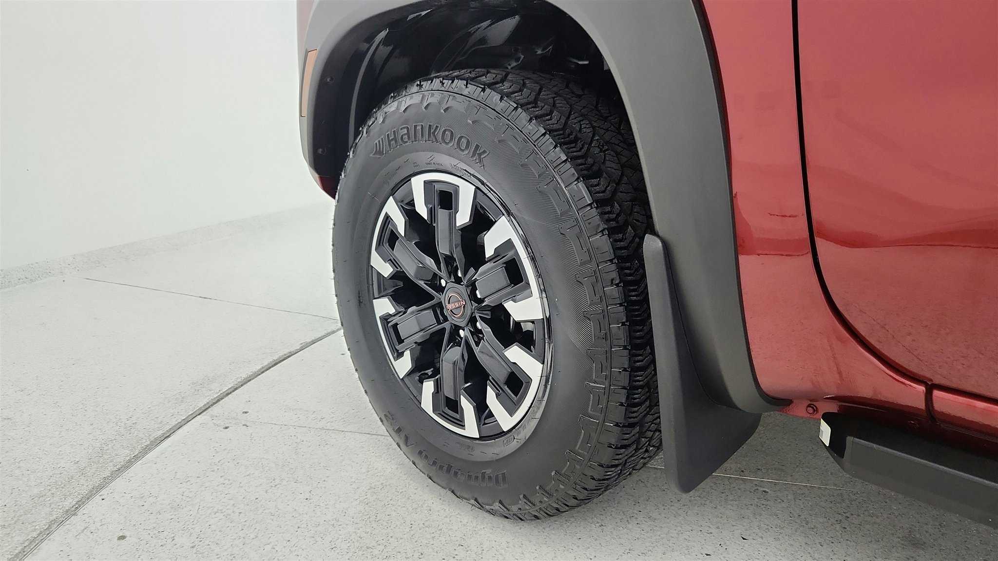 Used 2022 Nissan Frontier PRO-4X w/ Technology Package image 21