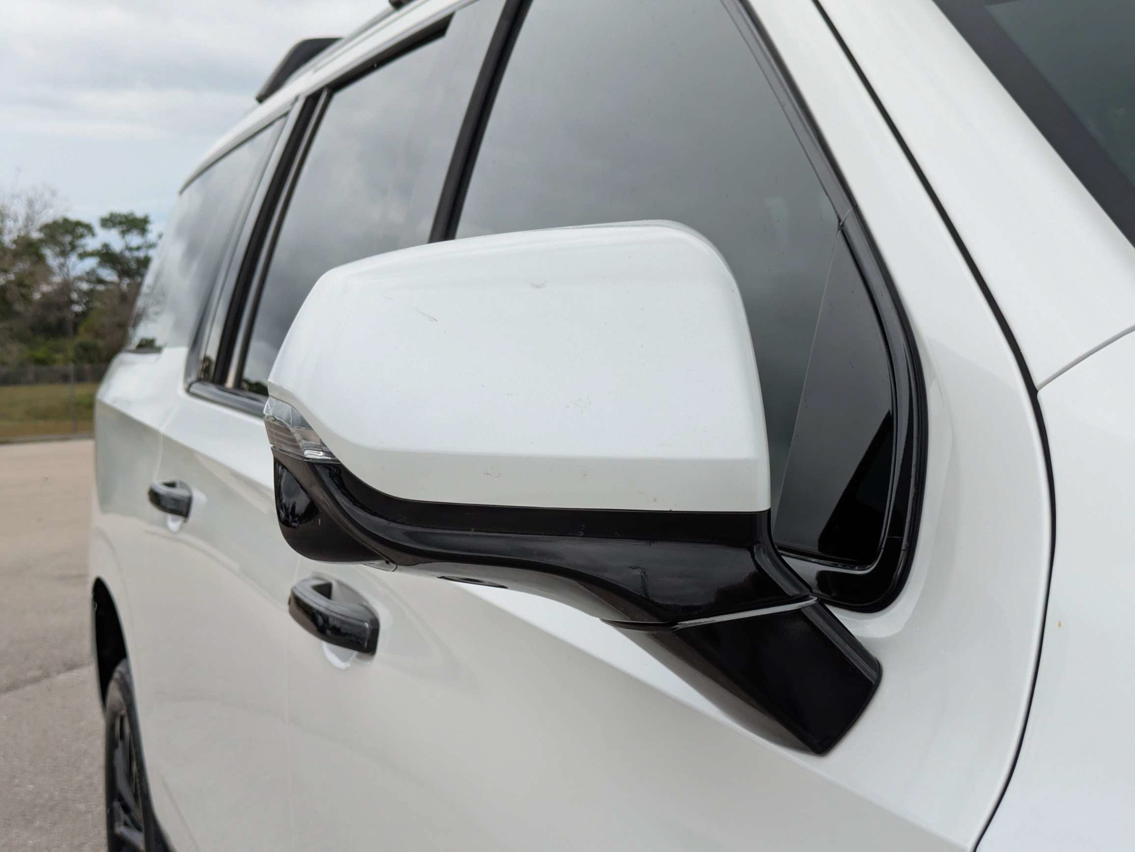 Used 2022 GMC Yukon XL Denali AWD/4WD image 12