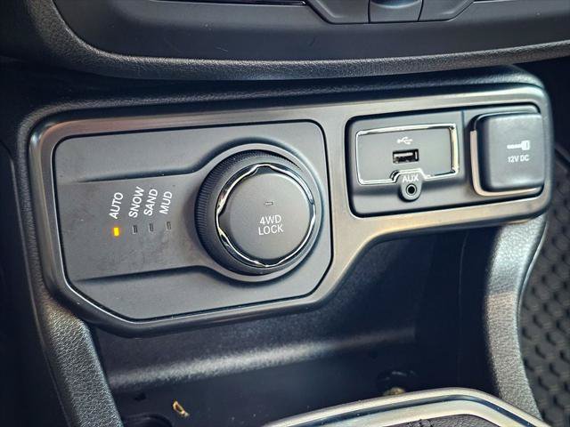 Certified 2022 Jeep Renegade Limited AWD/4WD image 28