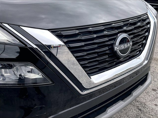 Used 2023 Nissan Rogue SV image 28
