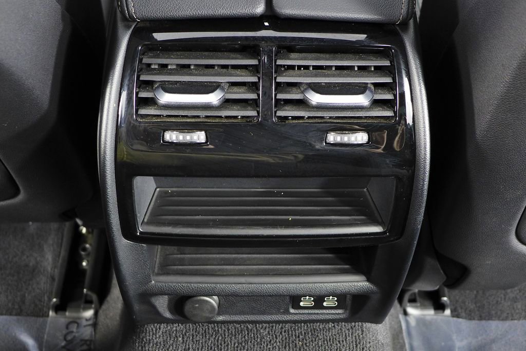 Certified 2022 BMW 530e w/ Convenience Package image 23