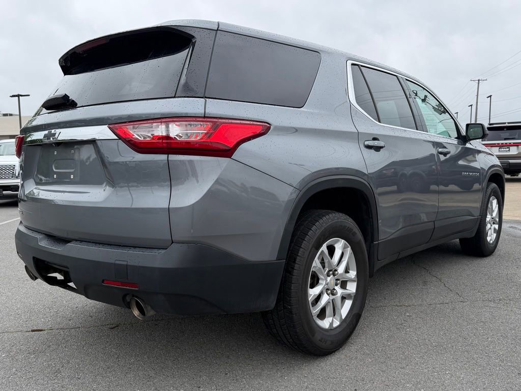 Used 2021 Chevrolet Traverse LS FWD image 7