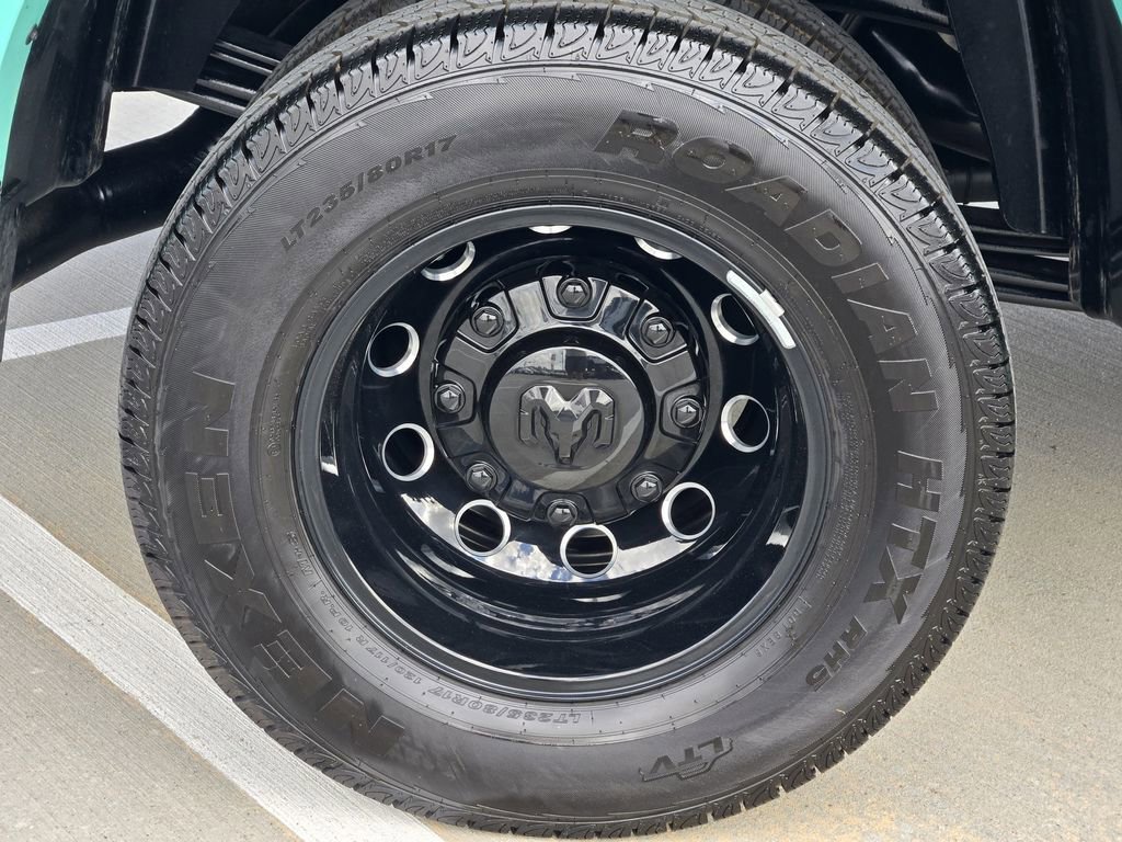 Used 2024 RAM 3500 Limited w/ Night Edition AWD/4WD image 10