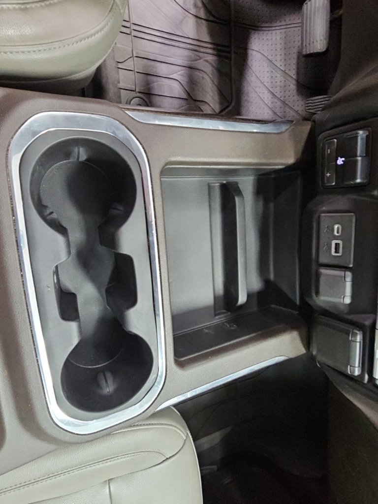 Used 2019 Chevrolet Silverado 1500 RST AWD/4WD image 22