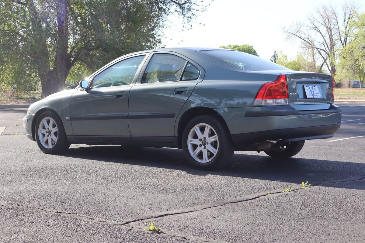 Used 2004 Volvo S60 2.5T AWD/4WD image 7