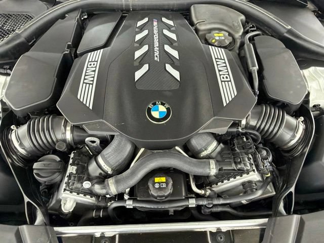 Used 2022 BMW M550i xDrive w/ Premium Package AWD/4WD image 43
