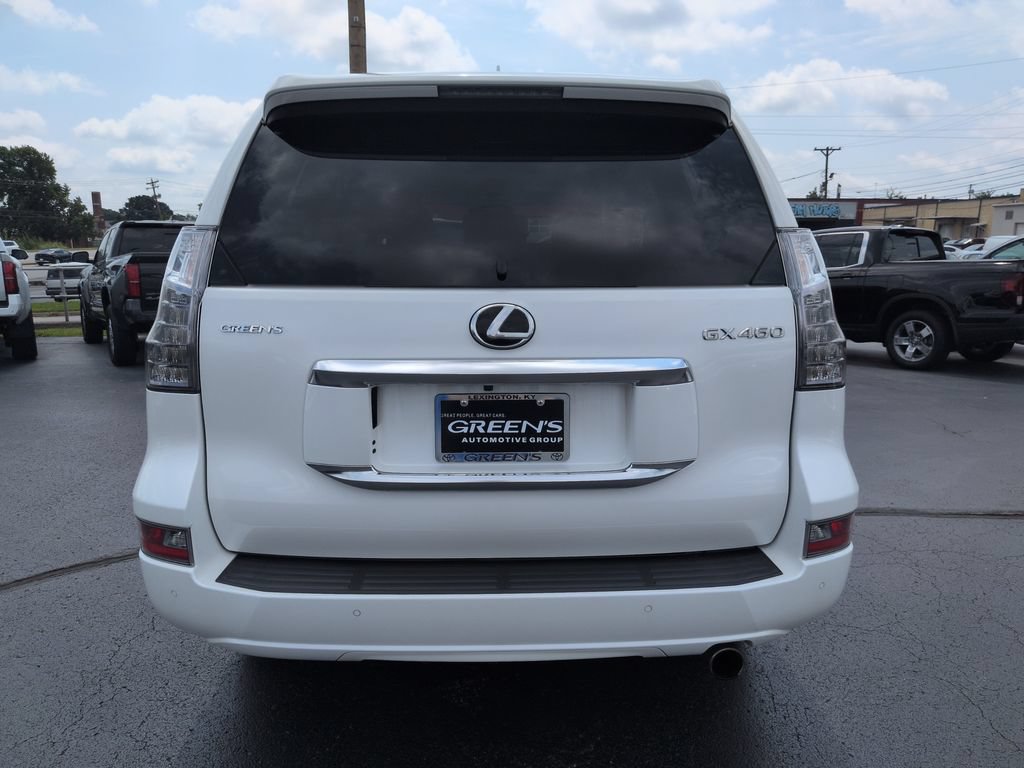 Used 2021 Lexus GX 460 Premium w/ Premium Package AWD/4WD image 4