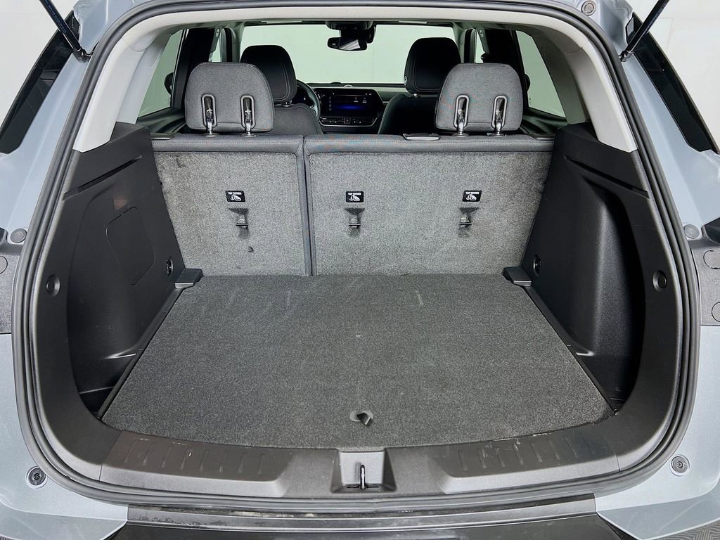 Used 2024 Chevrolet TrailBlazer LS w/ LS Convenience Package FWD image 23