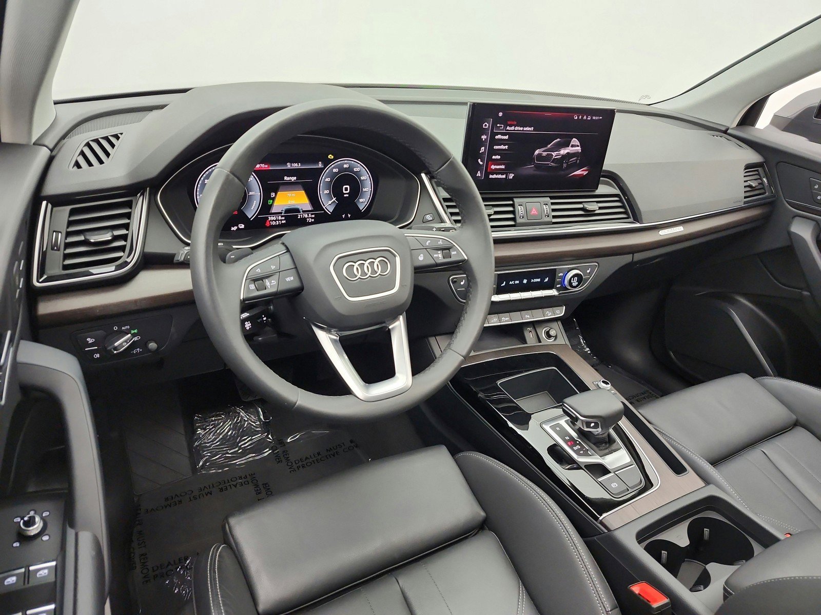 Used 2023 Audi Q5 e Premium w/ Convenience Package AWD/4WD image 9