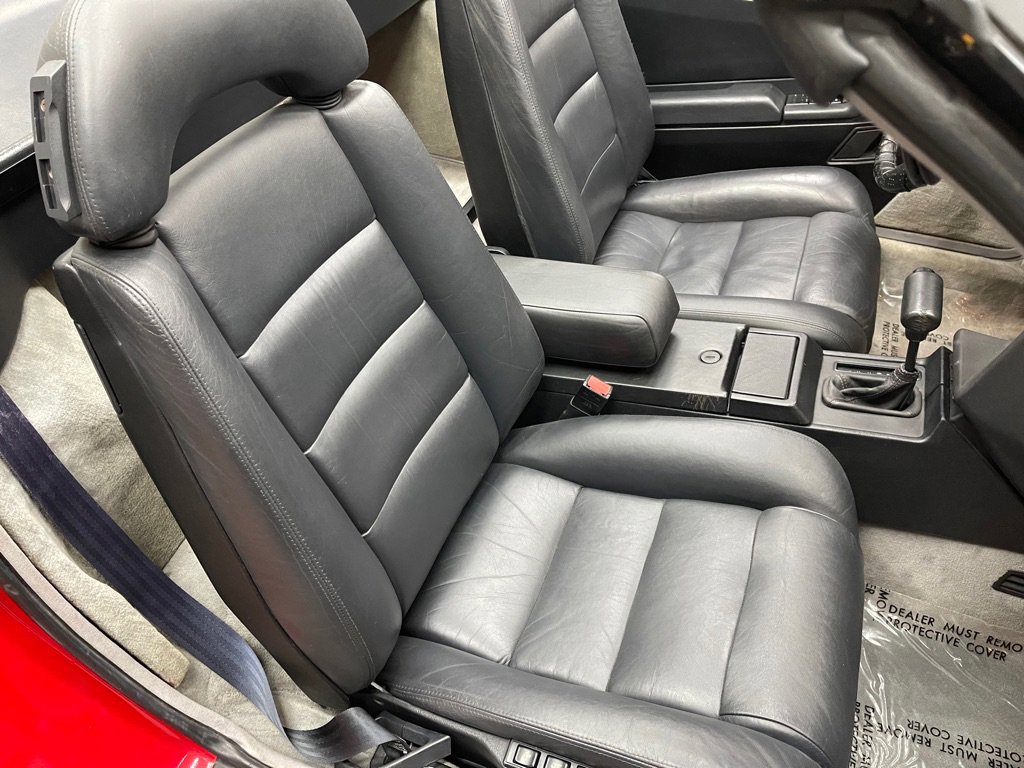 Used 1989 Cadillac Allante image 26