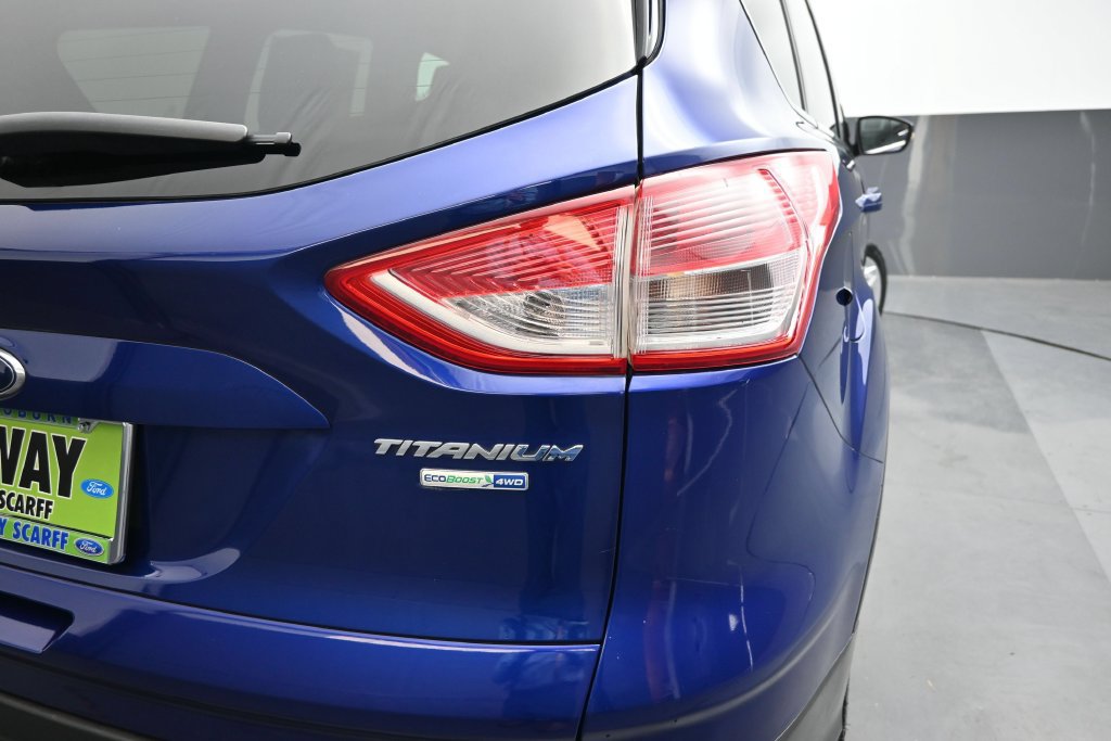Used 2013 Ford Escape Titanium w/ Class II Trailer Tow Pkg AWD/4WD image 2