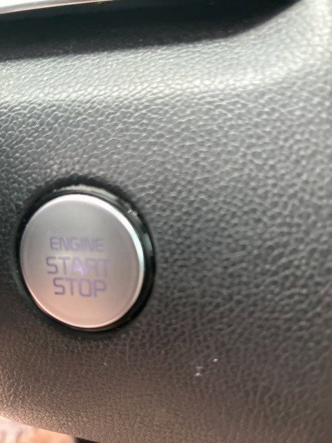 Used 2022 Kia Sorento EX w/ Panoramic Sunroof Package image 8