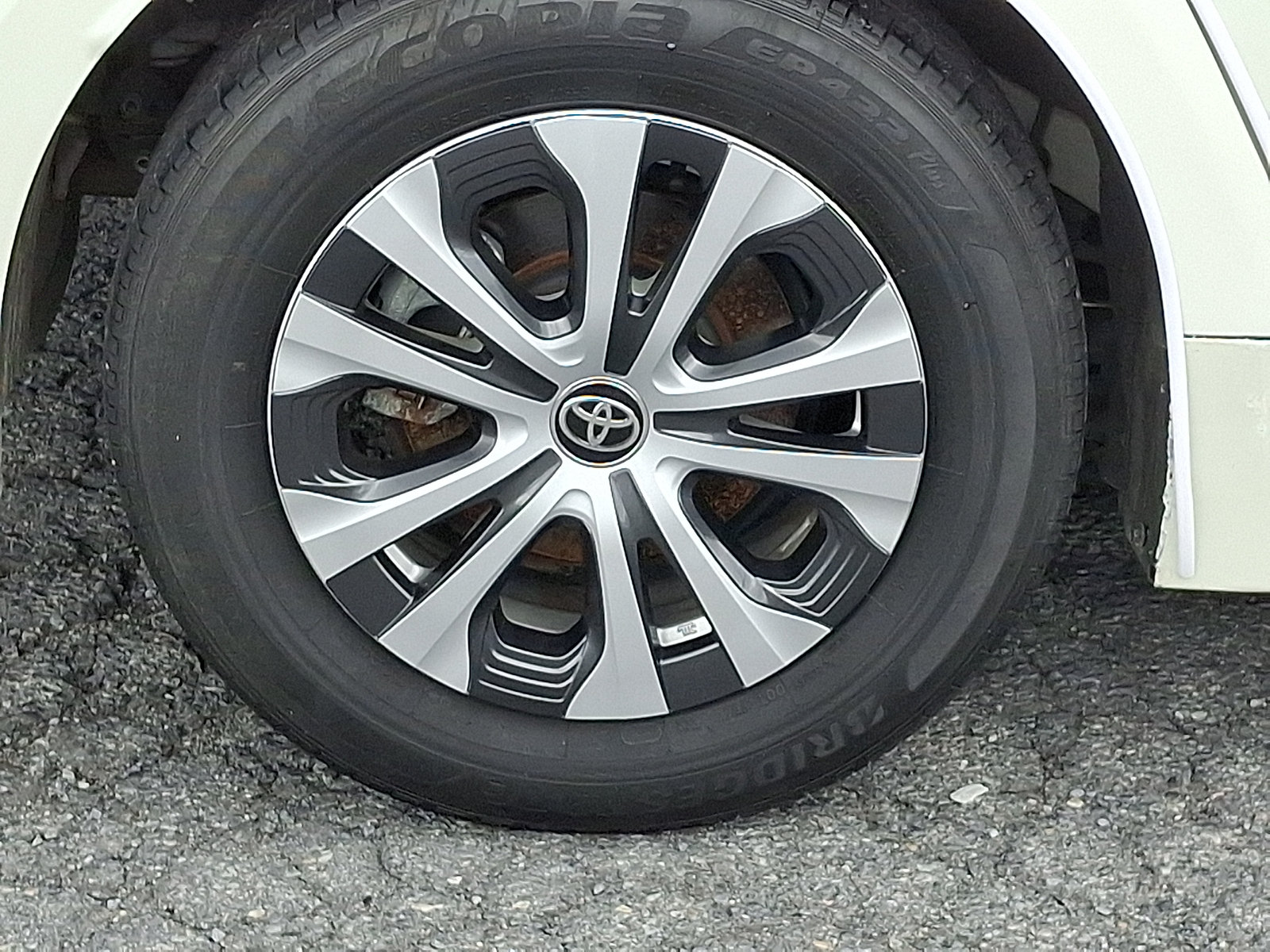 Used 2021 Toyota Corolla LE FWD image 9