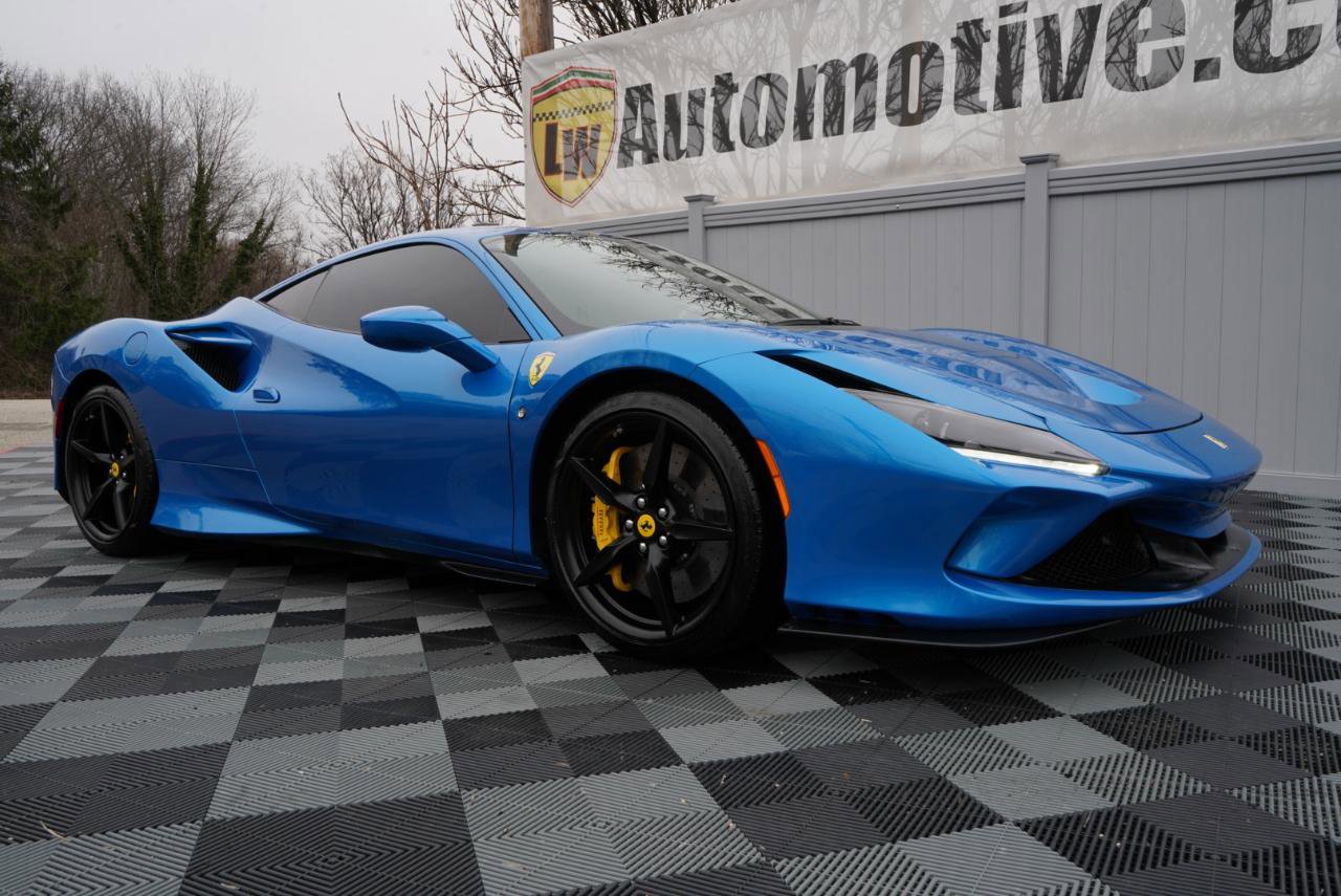 Used 2021 Ferrari F8 Tributo image 3