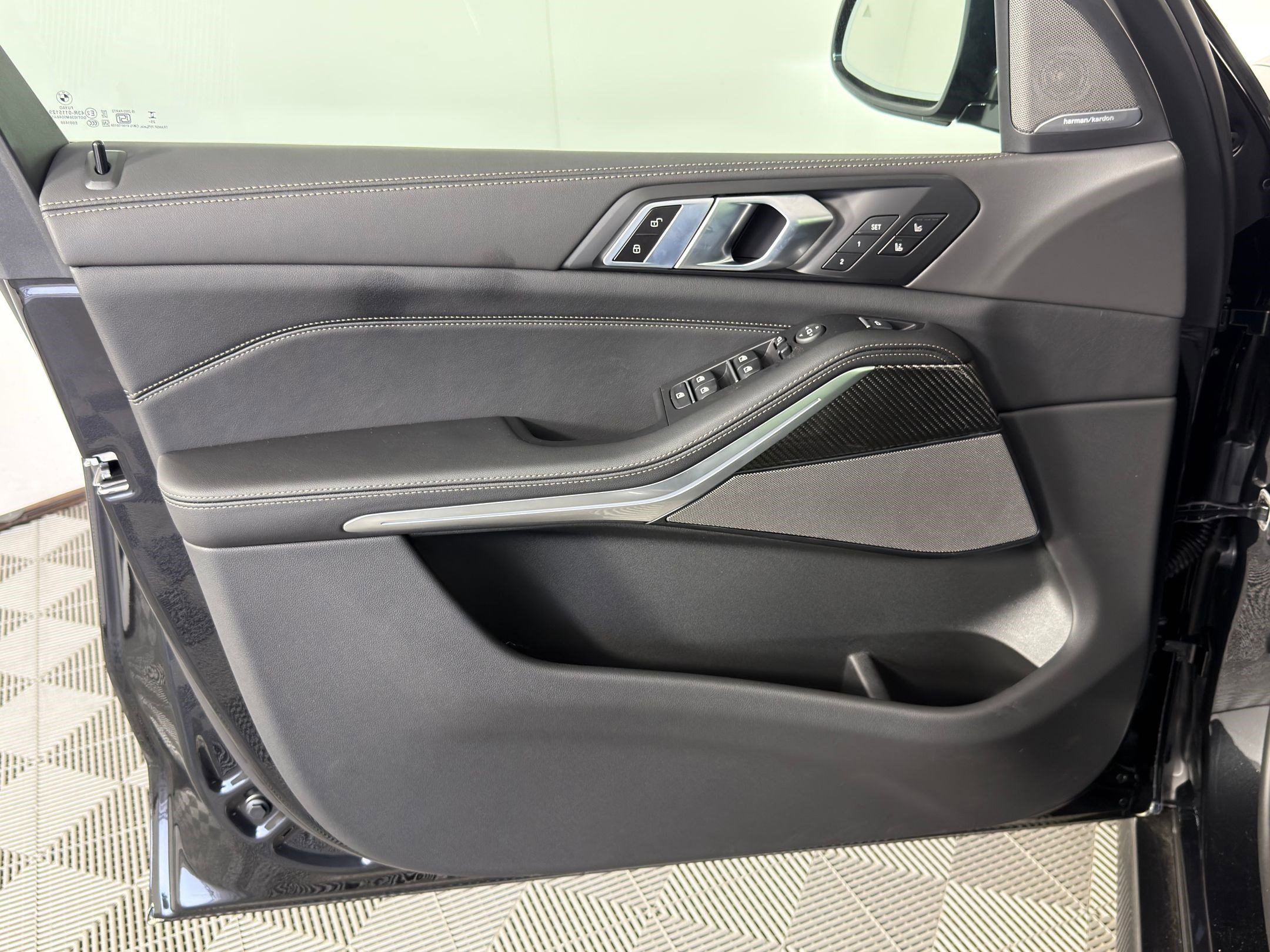 New 2026 BMW X5 M60i image 12