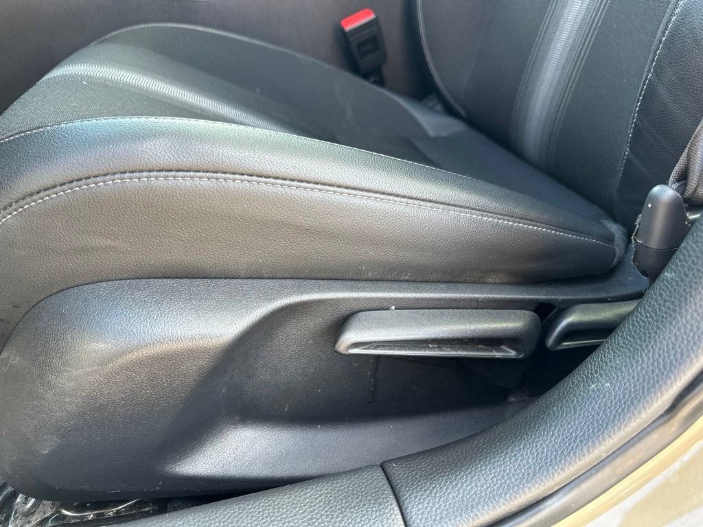 Used 2025 Honda Civic Sport image 17