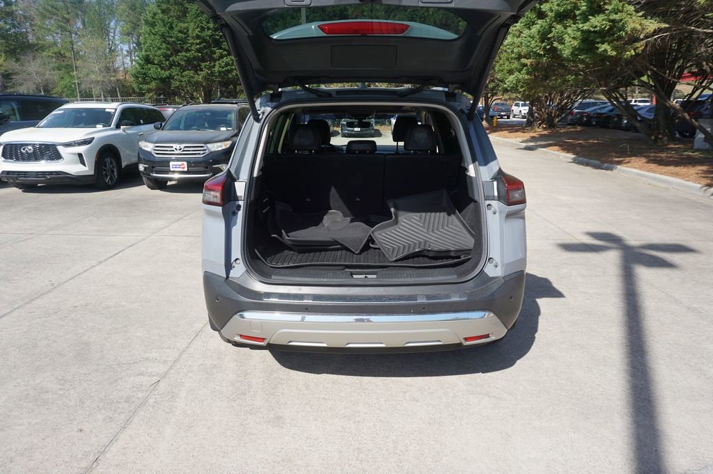 Used 2023 Nissan Rogue Platinum w/ Platinum Premium Package image 16