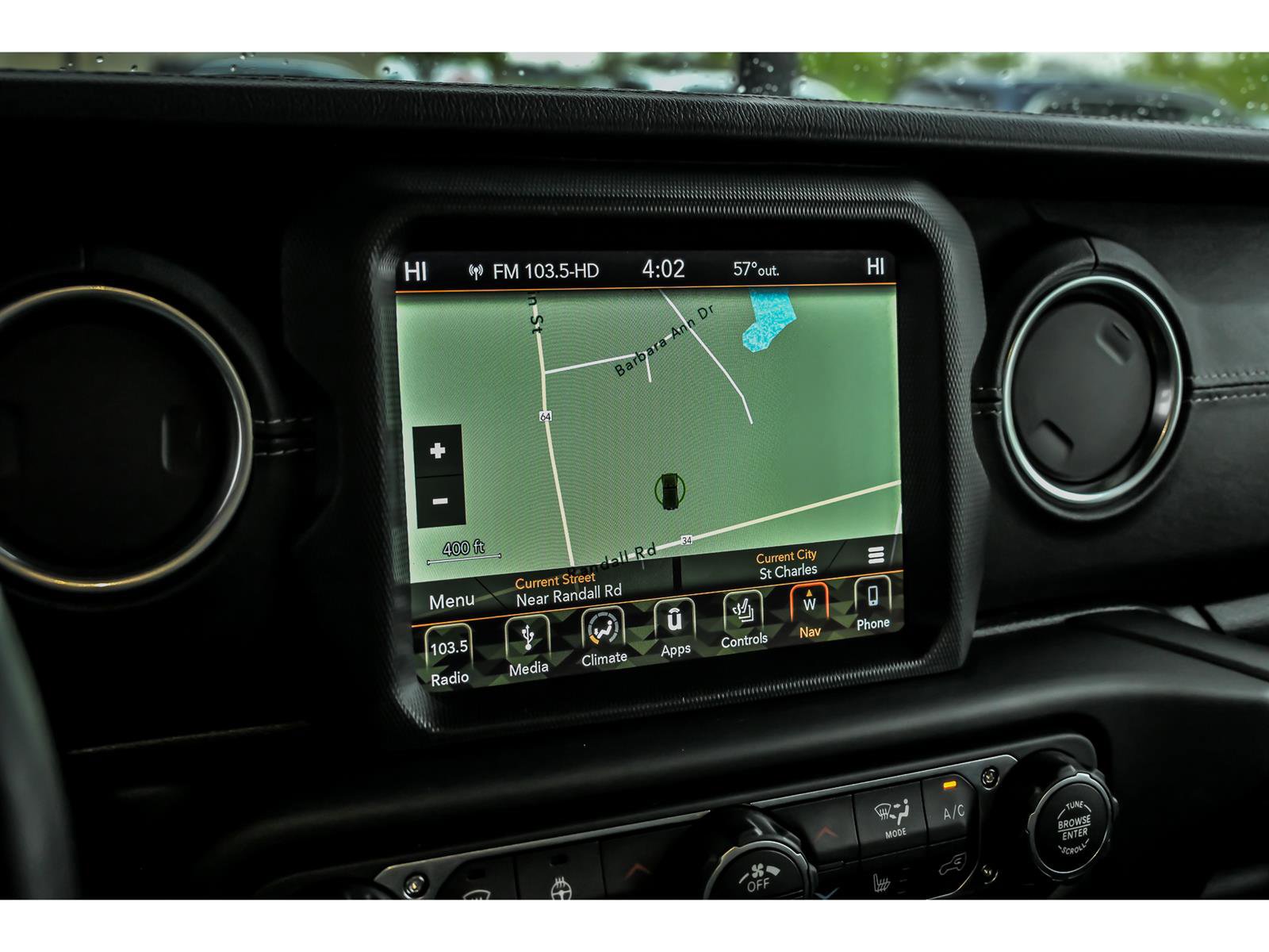 Used 2019 Jeep Wrangler Unlimited Sahara AWD/4WD image 19