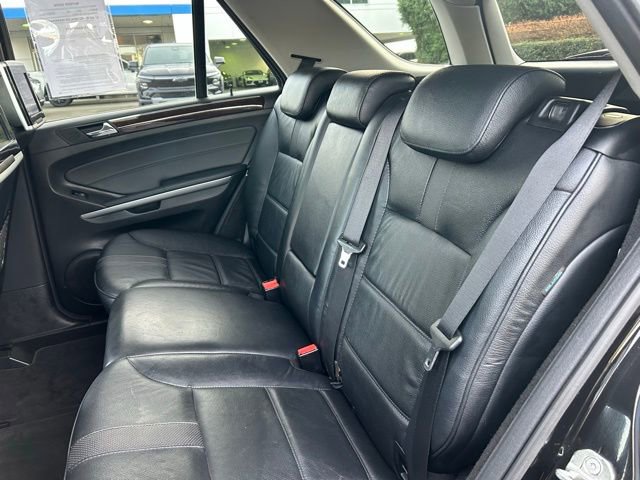 Used 2010 Mercedes-Benz ML 350 BlueTEC 4MATIC image 14