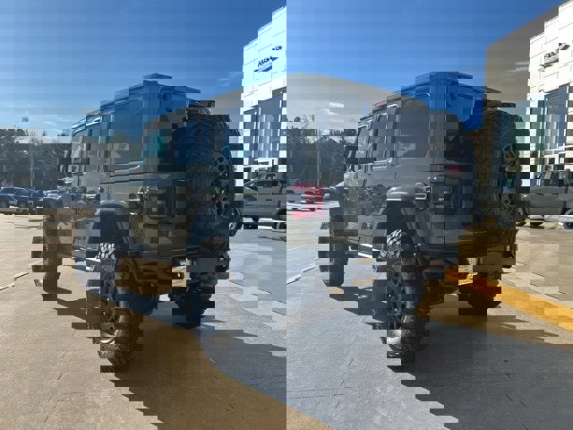 New 2026 Jeep Wrangler Unlimited Rubicon w/ Safety Group image 3