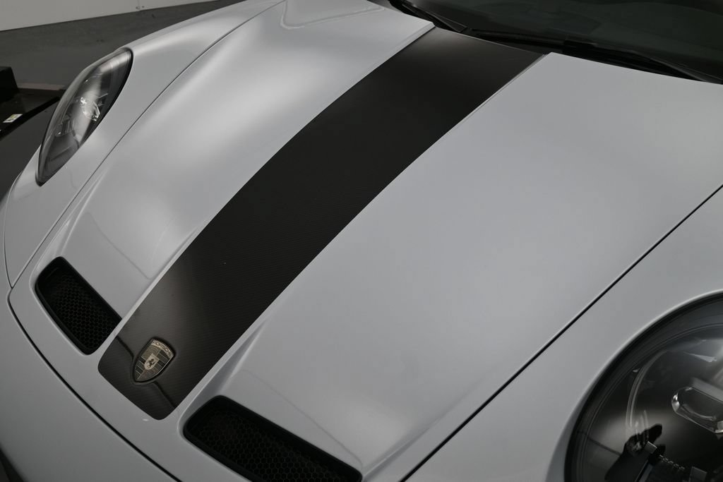 Certified 2026 Porsche 911 GT3 w/ Weissach Package RWD image 36
