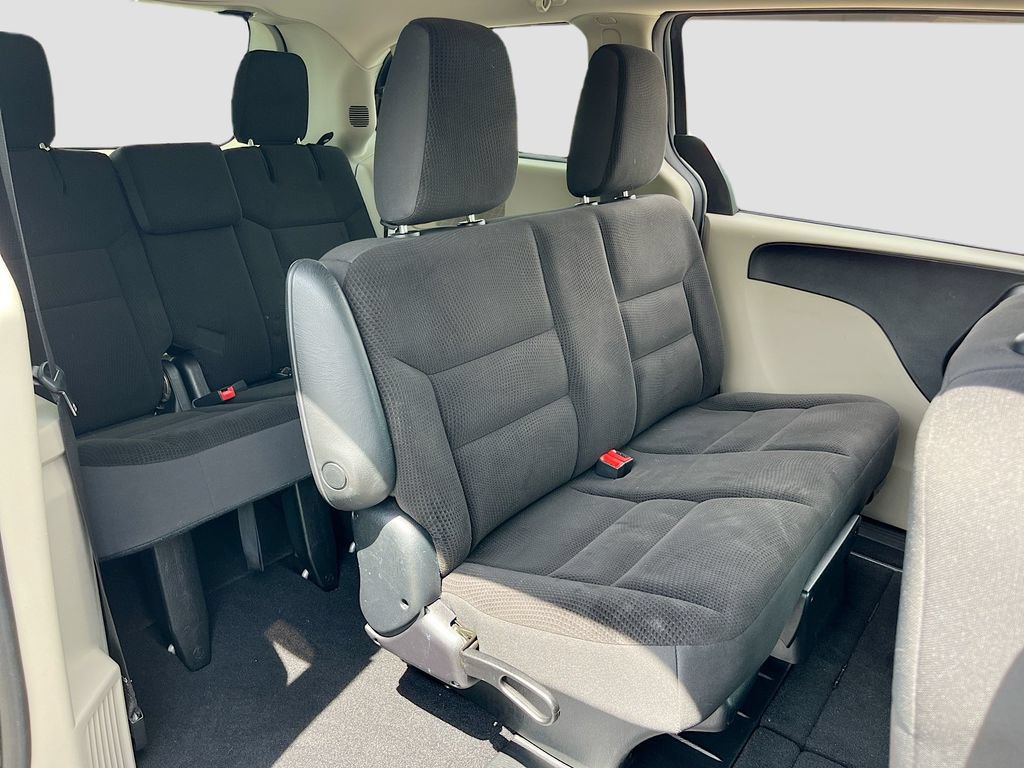 Certified 2018 Dodge Grand Caravan SE w/ UConnect Hands-Free Group FWD image 26