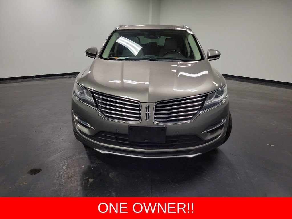 Used 2017 Lincoln MKC Reserve image 2