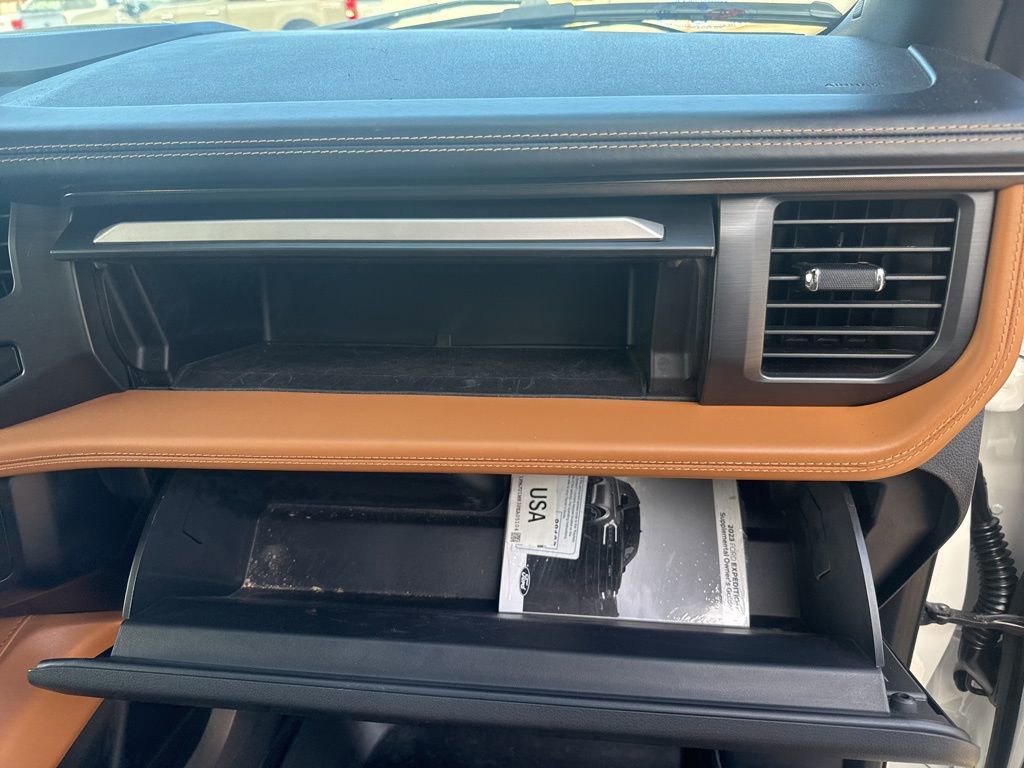 Used 2023 Ford Expedition Platinum image 47