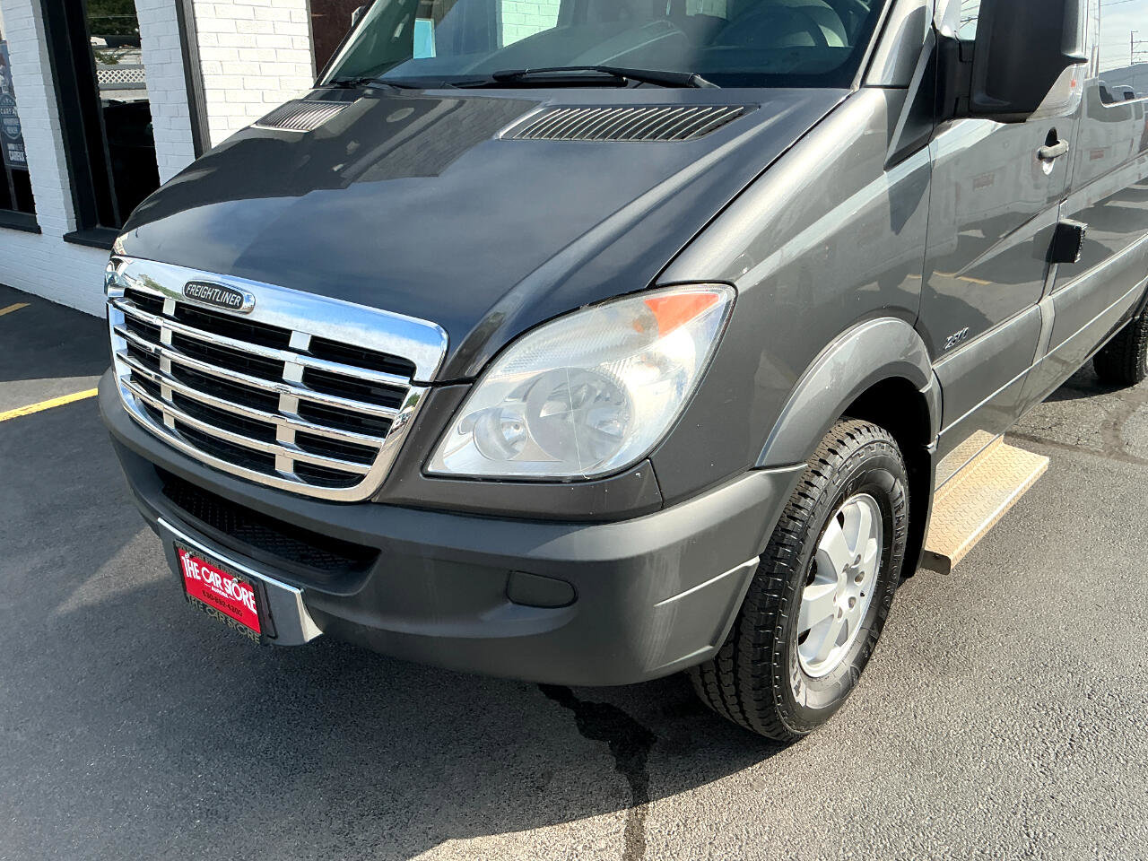 Used 2013 Freightliner Sprinter 2500 image 21