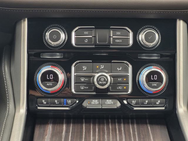 Used 2023 GMC Yukon Denali w/ LPO, Floor Liner Package image 16