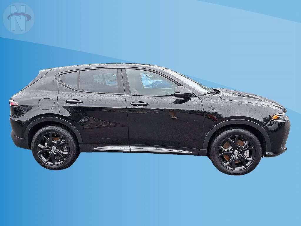 Used 2024 Dodge Hornet R/T Plus w/ R/T Blacktop Package AWD/4WD image 26