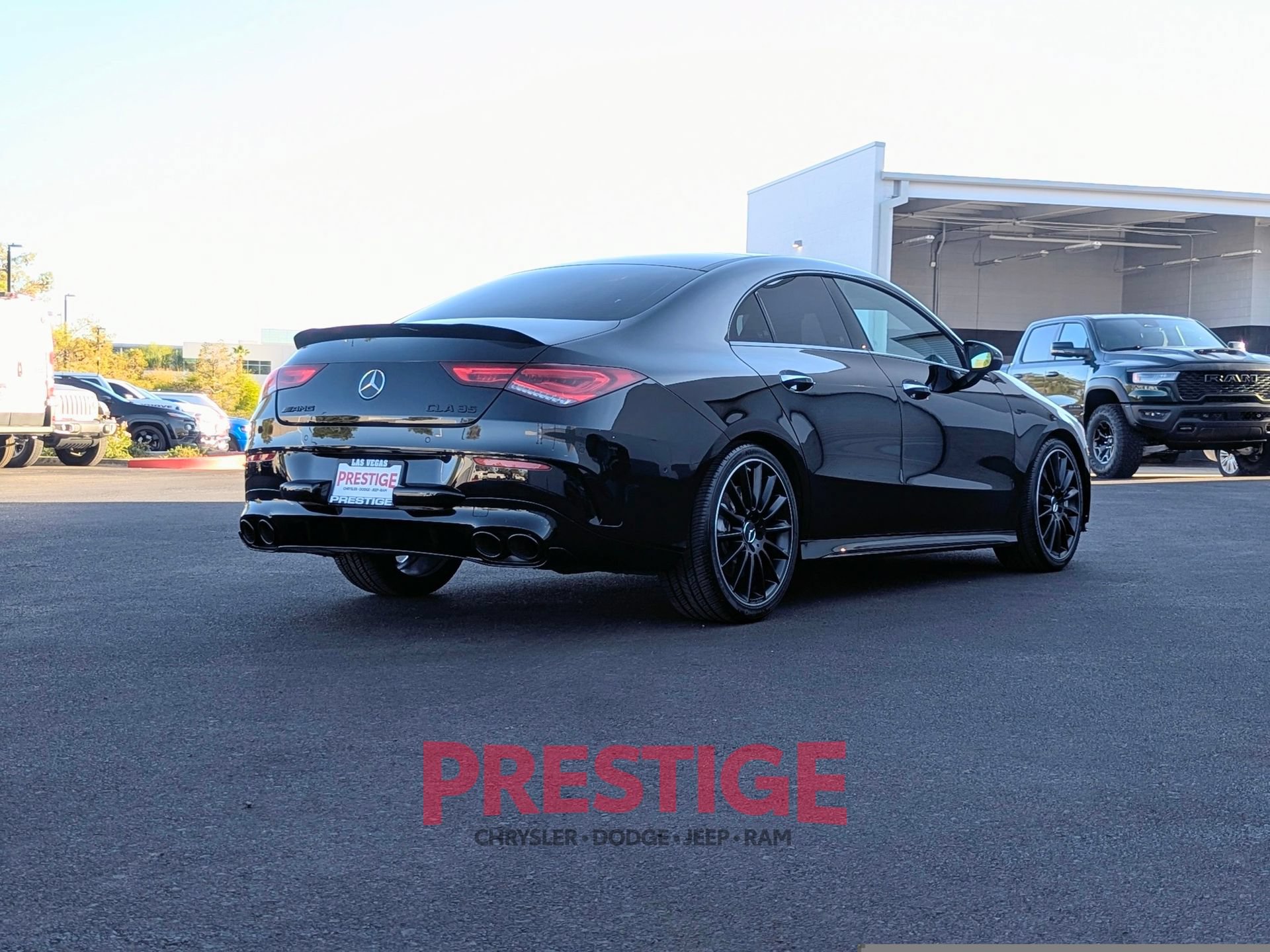 Used 2023 Mercedes-Benz CLA 35 AMG 4MATIC image 7